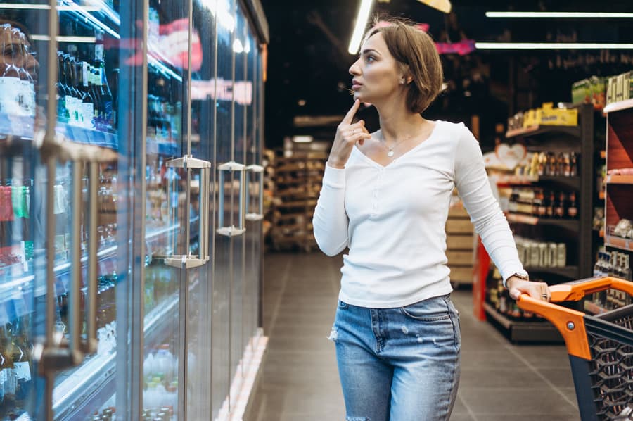 Mujer Compras Tienda Comestibles