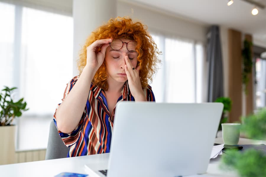 Mujer Negocios Exceso Trabajo